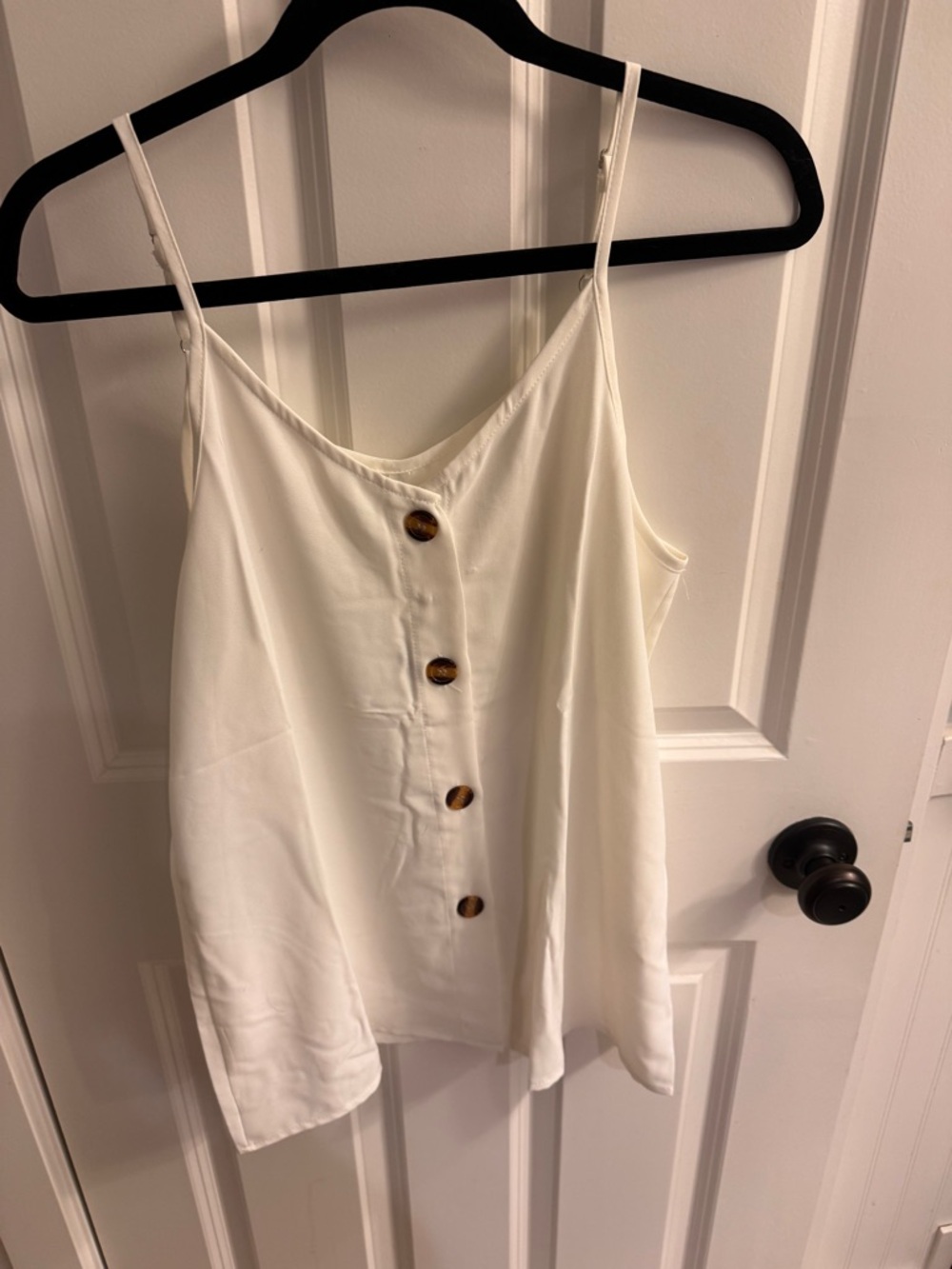 Women’s White Button-Front Spaghetti Strap Top